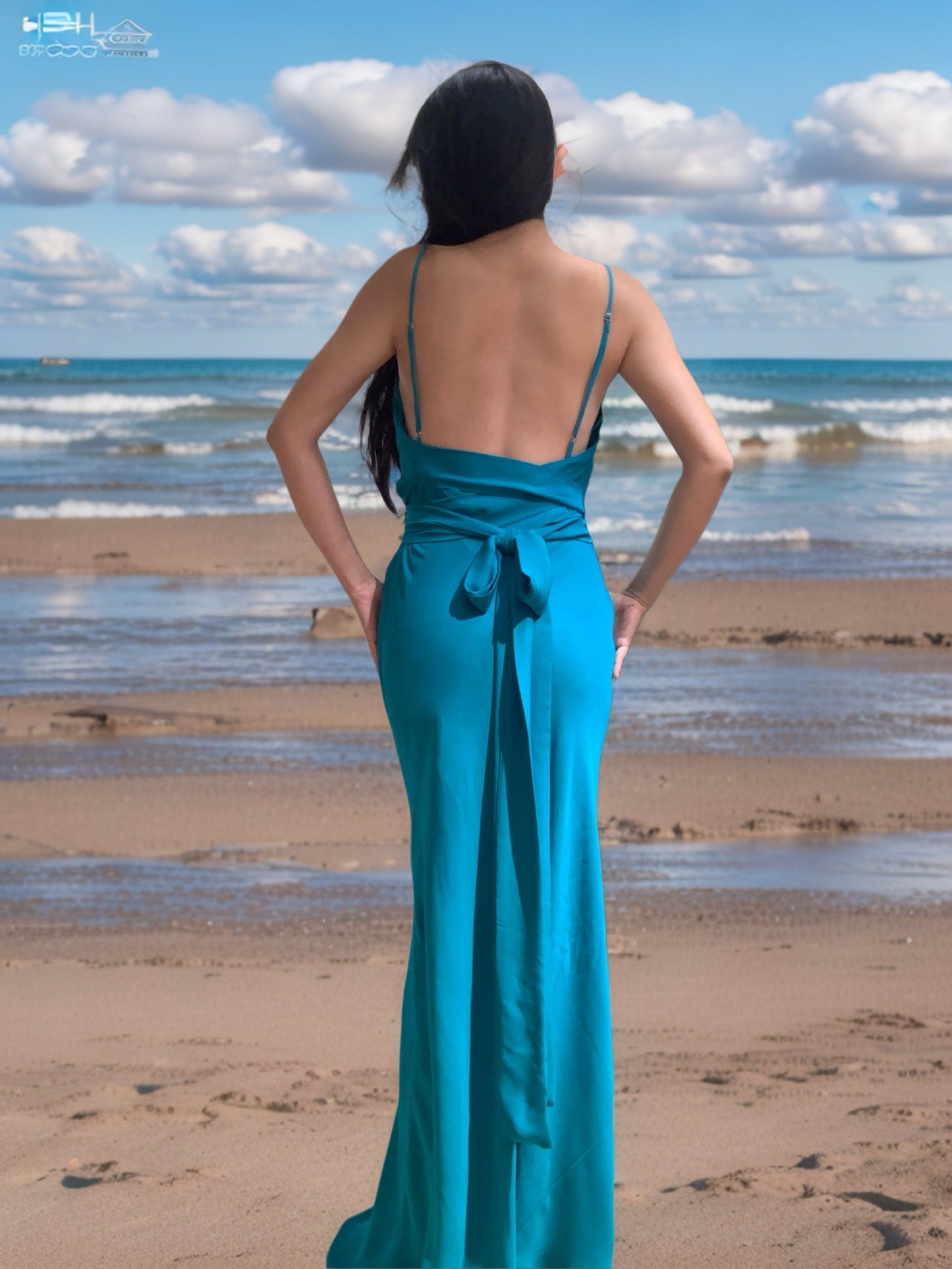 SAMPLE SALE Crepe de chine V neck dress